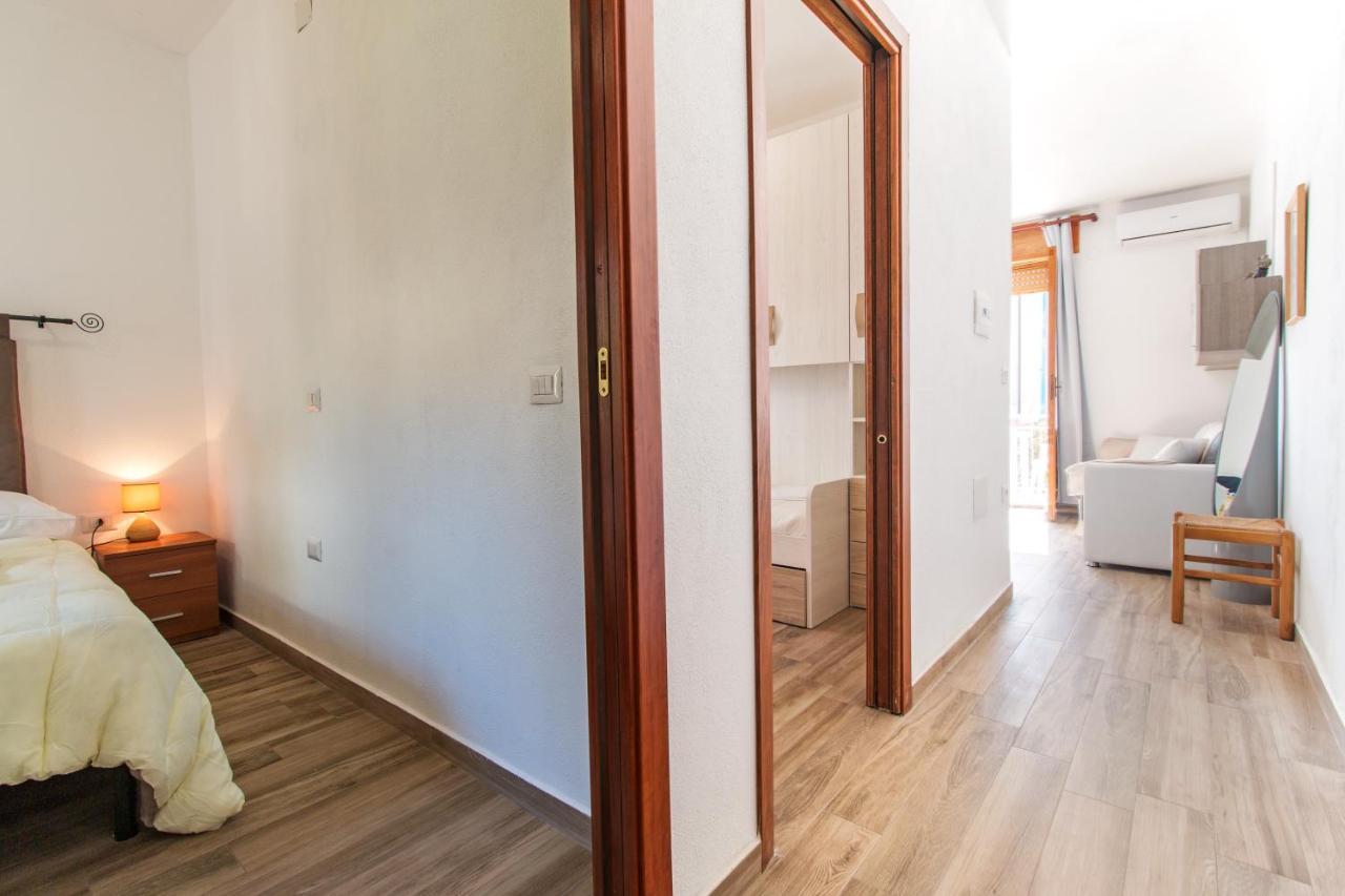 Casa Riccio Lejlighed Cala Gonone Eksteriør billede