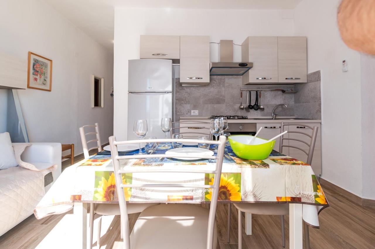 Casa Riccio Lejlighed Cala Gonone Eksteriør billede